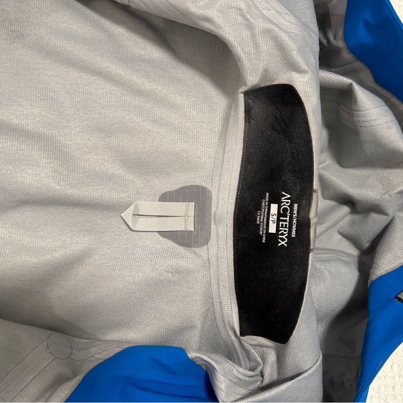 Arc'teryx Sabre Performance Jacket - Picture 6 of 8